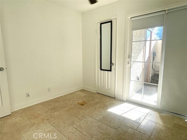 MLS #OC25201280 image #17