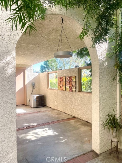 MLS #OC25201280 image #24