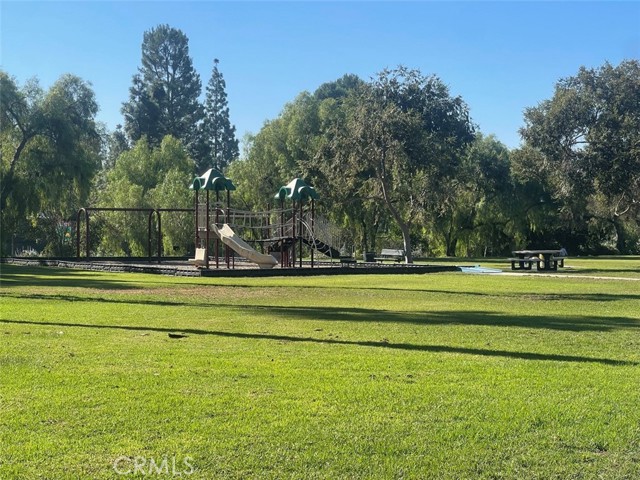 MLS #OC25201280 image #29