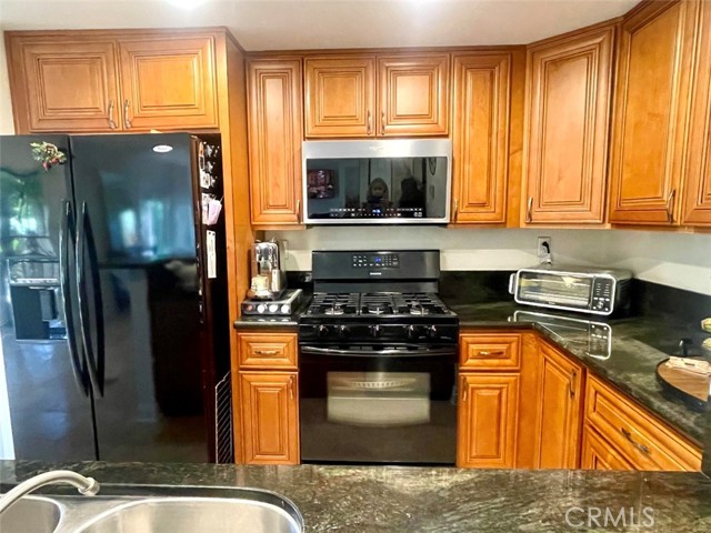 MLS #OC25201280 image #7