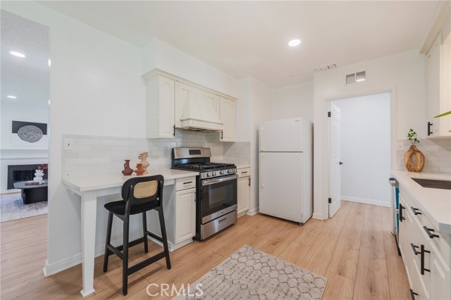 MLS #OC25201309 image #3