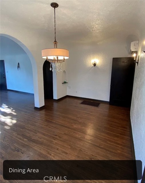 MLS #OC25201494 image #37