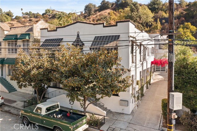 MLS #OC25201494 image #5