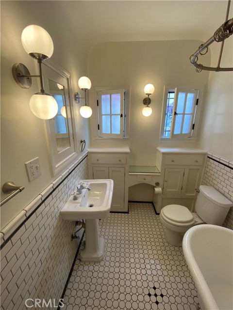 MLS #OC25201494 image #50