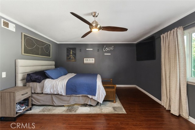 MLS #OC25201580 image #20