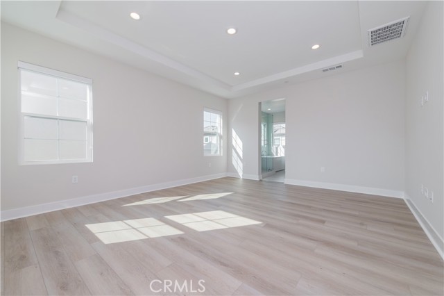 MLS #OC25201628 image #26