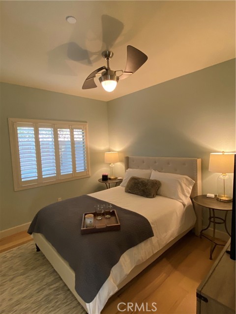 MLS #OC25201972 image #5