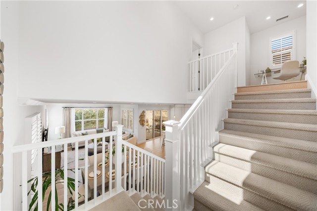 MLS #OC25202122 image #19