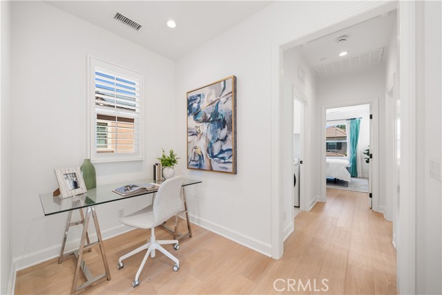 MLS #OC25202122 image #21