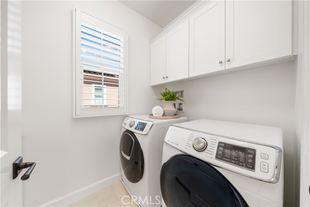 MLS #OC25202122 image #32