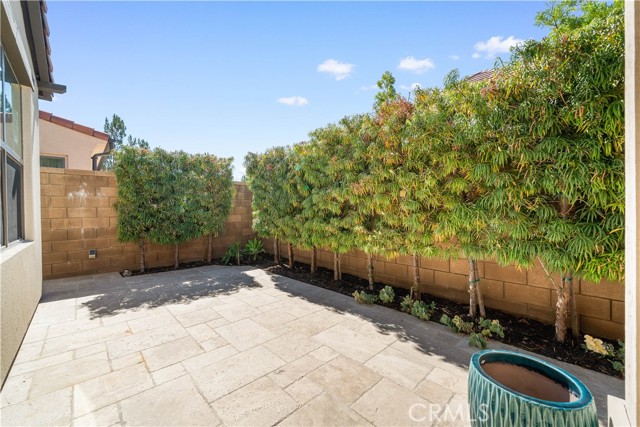 MLS #OC25202122 image #37