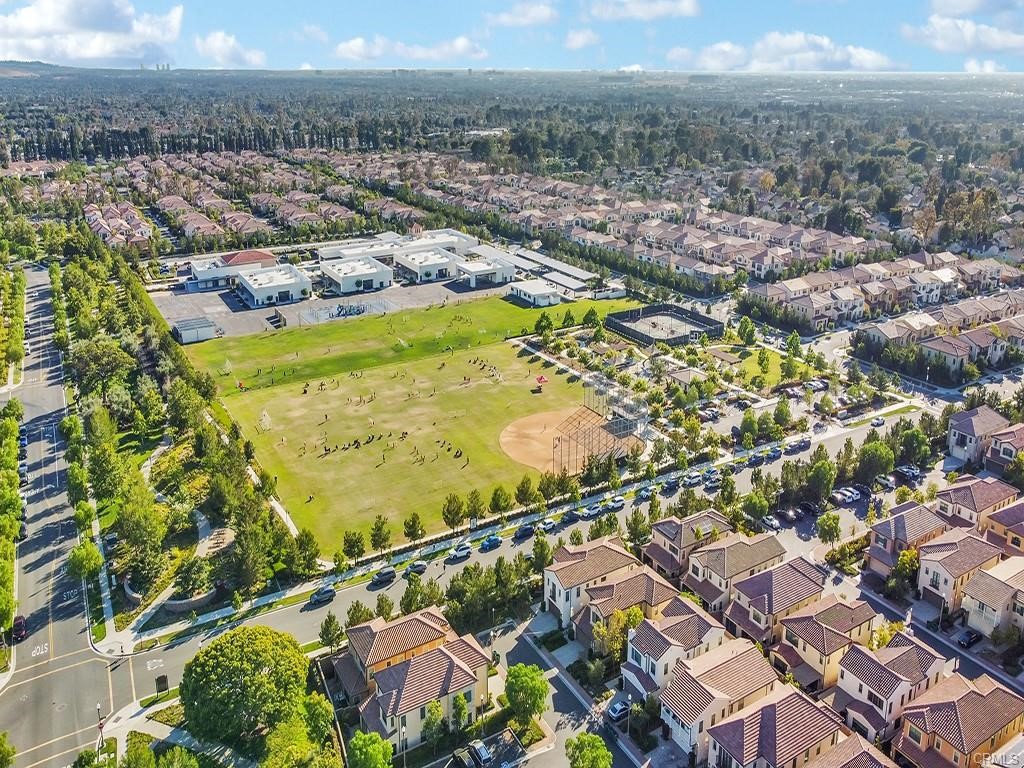 MLS #OC25202122 image #45