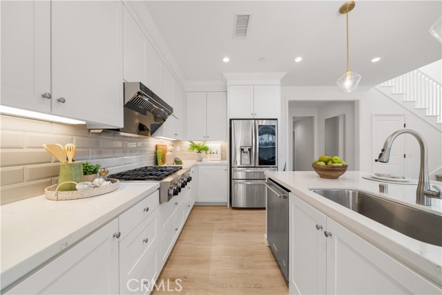 MLS #OC25202122 image #7