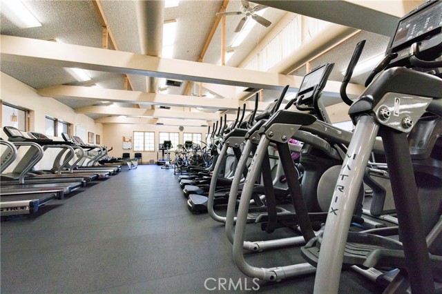 MLS #OC25203087 image #33