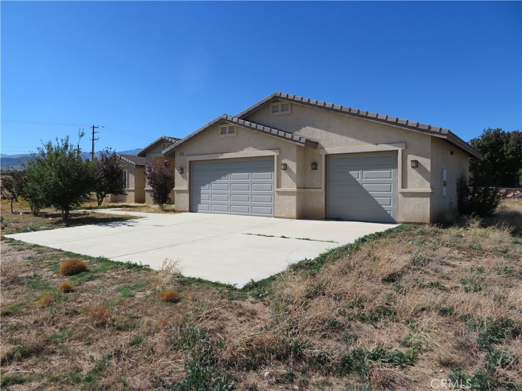 MLS #OC25204409 image #2