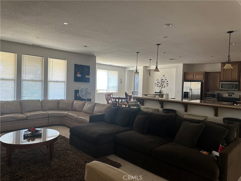 MLS #OC25204409 image #4