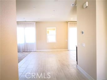 MLS #OC25204501 image #1