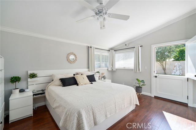 MLS #OC25206181 image #15