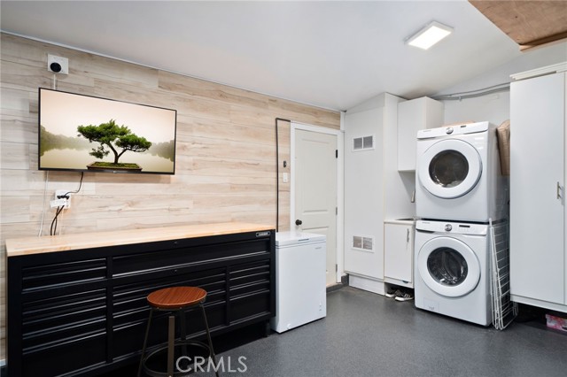 MLS #OC25206181 image #30