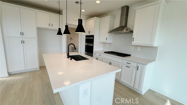 MLS #OC25206678 image #4