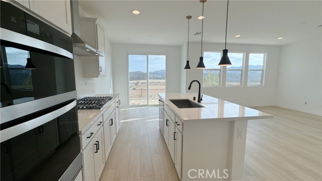 MLS #OC25206678 image #5