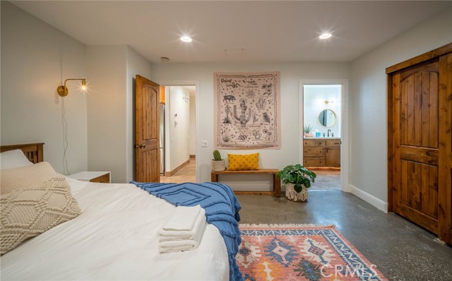 MLS #OC25206683 image #21