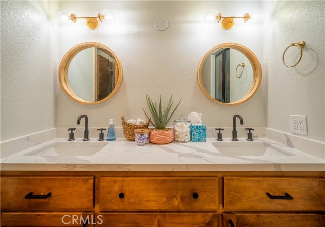 MLS #OC25206683 image #26