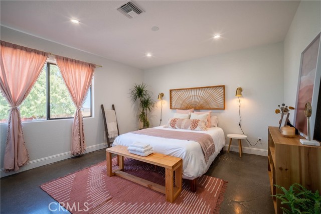 MLS #OC25206683 image #31