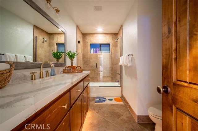MLS #OC25206683 image #37