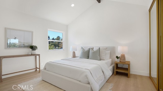 MLS #OC25206733 image #9