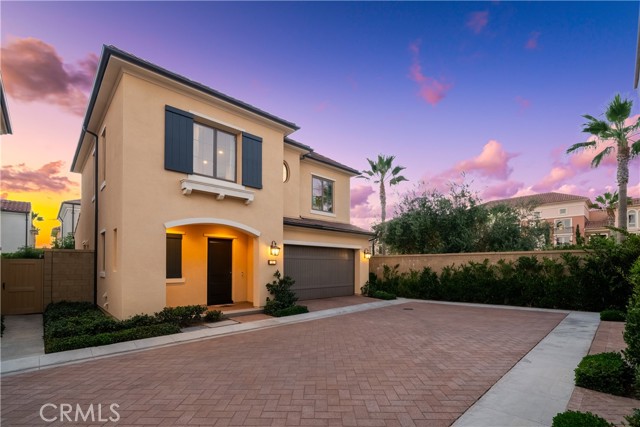 MLS #OC25206742 image #1