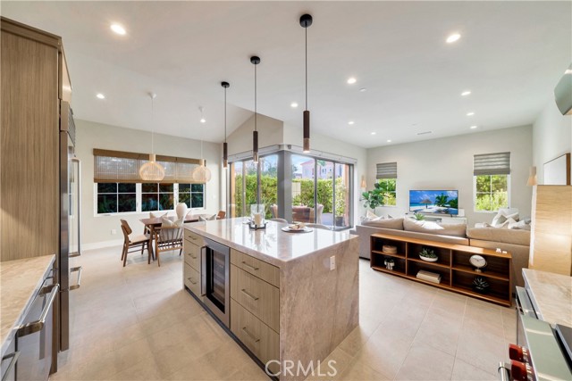 MLS #OC25206742 image #15