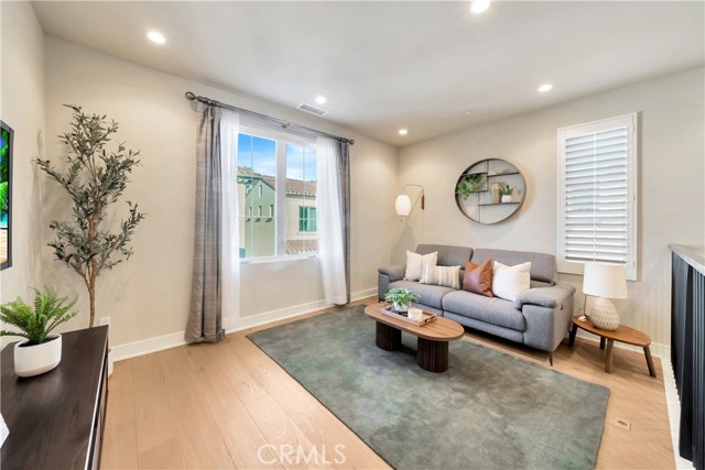 MLS #OC25206742 image #22