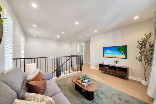 MLS #OC25206742 image #23