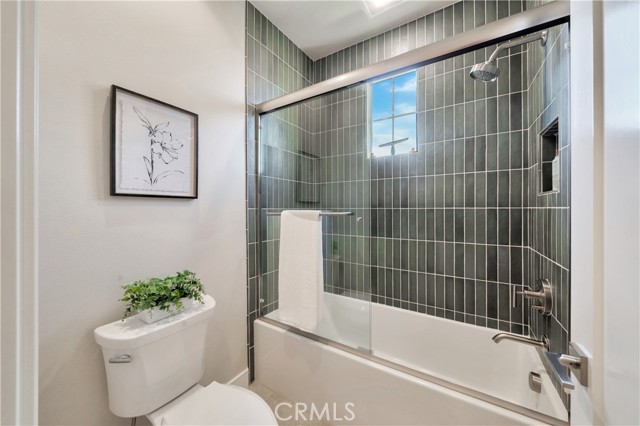 MLS #OC25206742 image #28