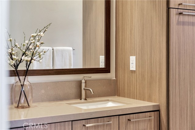 MLS #OC25206742 image #29