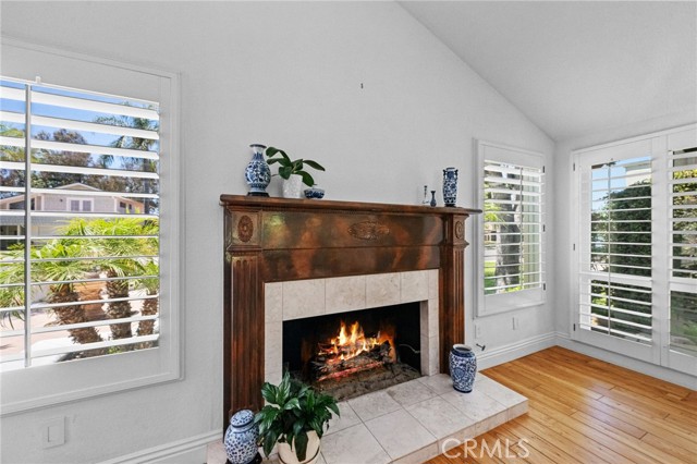 MLS #OC25206982 image #15