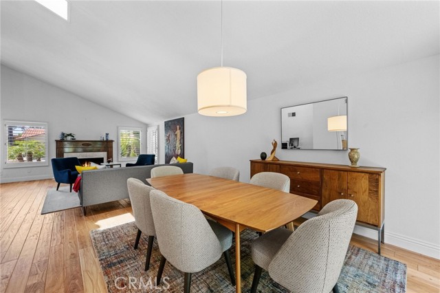 MLS #OC25206982 image #16