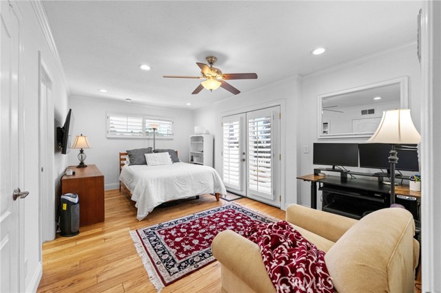 MLS #OC25206982 image #30