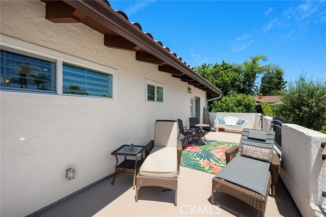 MLS #OC25206982 image #40