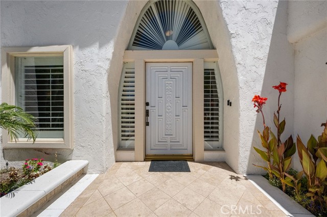 MLS #OC25206982 image #8