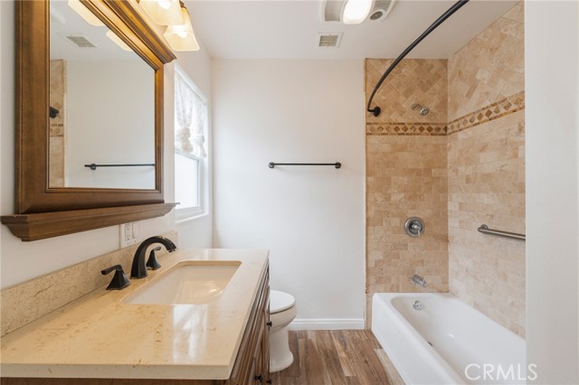 MLS #OC25207139 image #36