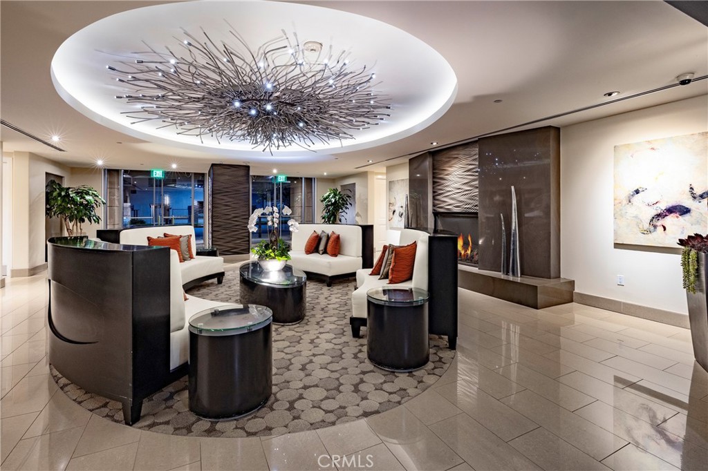 MLS #OC25208173 image #1