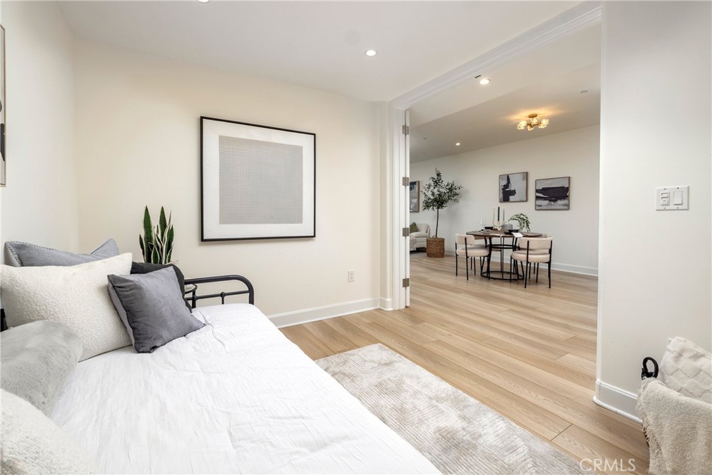 MLS #OC25208173 image #27