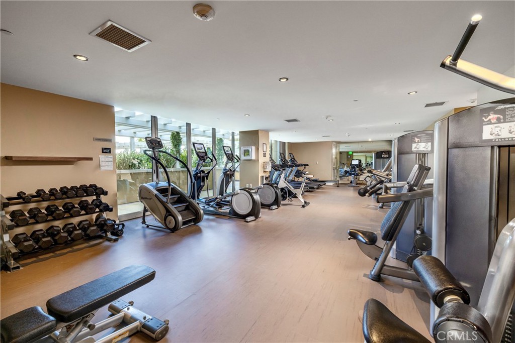 MLS #OC25208173 image #43