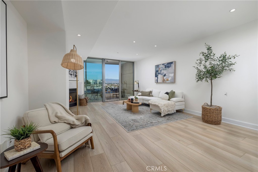 MLS #OC25208173 image #6