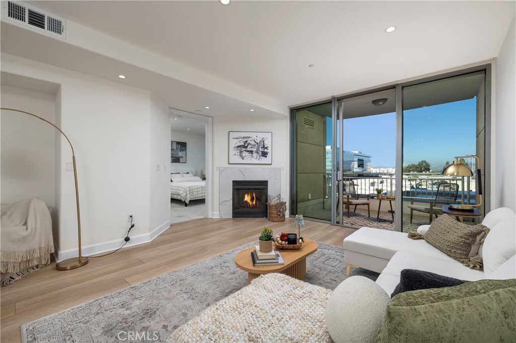 MLS #OC25208173 image #8