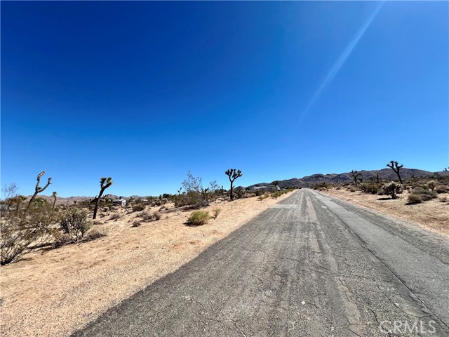 MLS #OC25211044 image #6