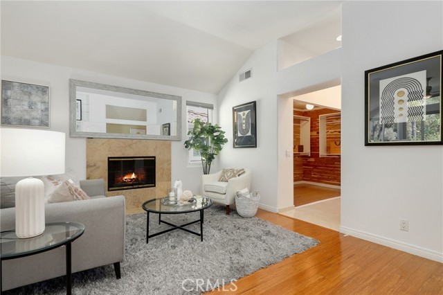 MLS #OC25213319 img 24