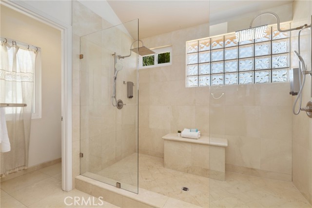 MLS #OC25213319 img 27